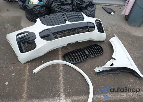 2021 BMW X5 xDrive40I z USA, uszkodzony, nr VIN 5UXCR6C08M9G48044